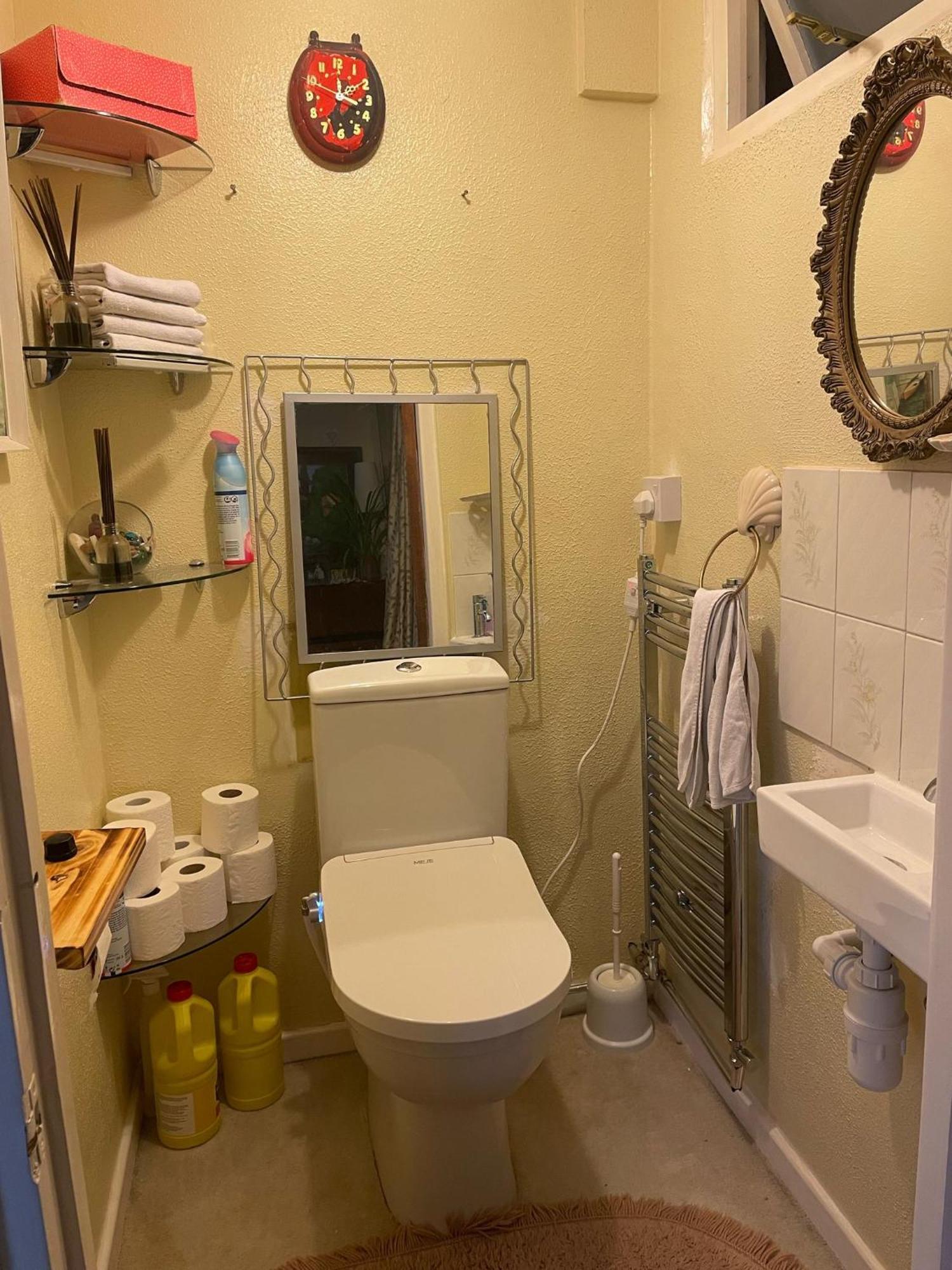 Jacaranda Bed & Breakfast East Grinstead Bagian luar foto