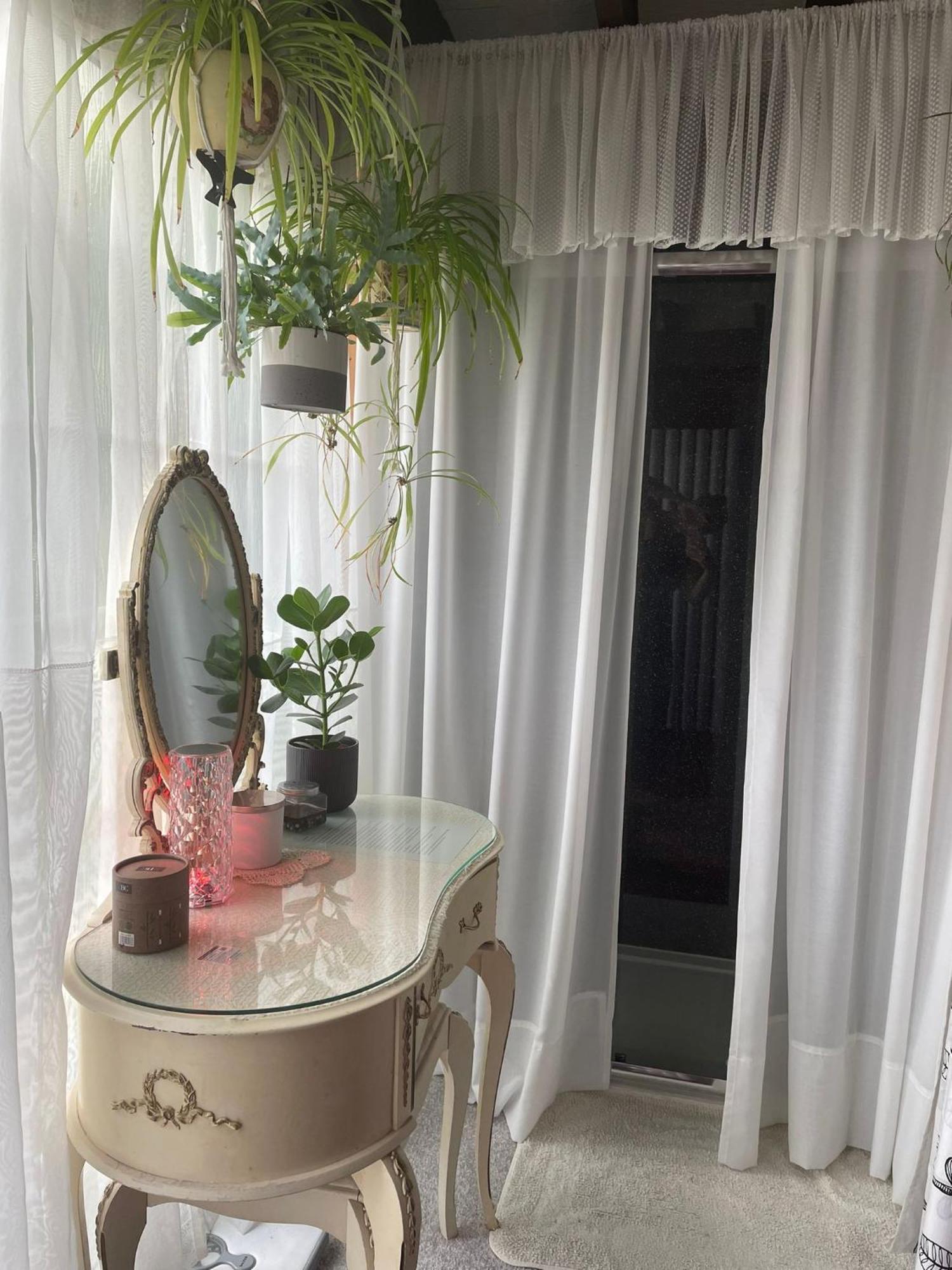 Jacaranda Bed & Breakfast East Grinstead Bagian luar foto